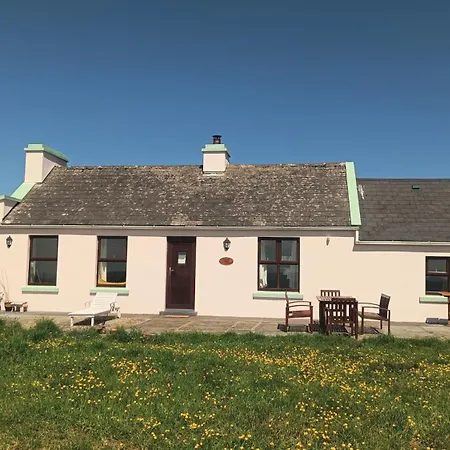 펜션 Little Reds Seaview 리스카노