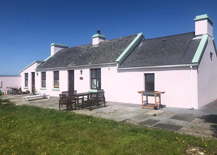 Little Reds Seaview *